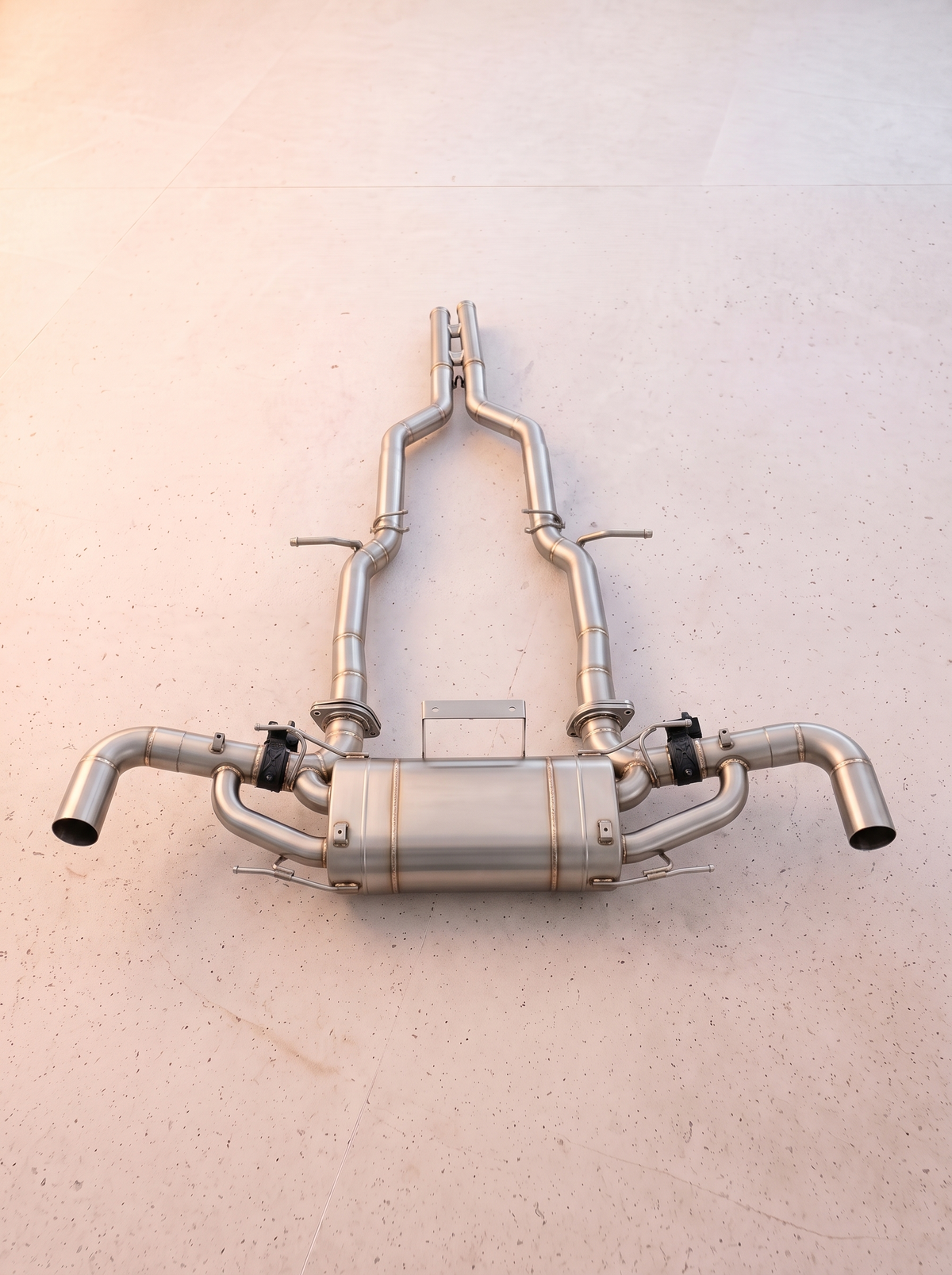 Ligne d'échappement inox à clapets ROG pour Aston Martin DB11 V8 4.0