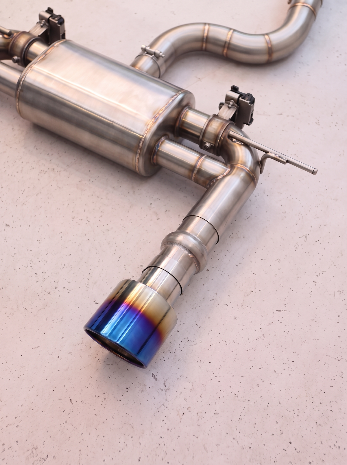 Silencieux arrière inox de la ligne d'échappement ROG pour Audi TT 8J 2.0 TFSI