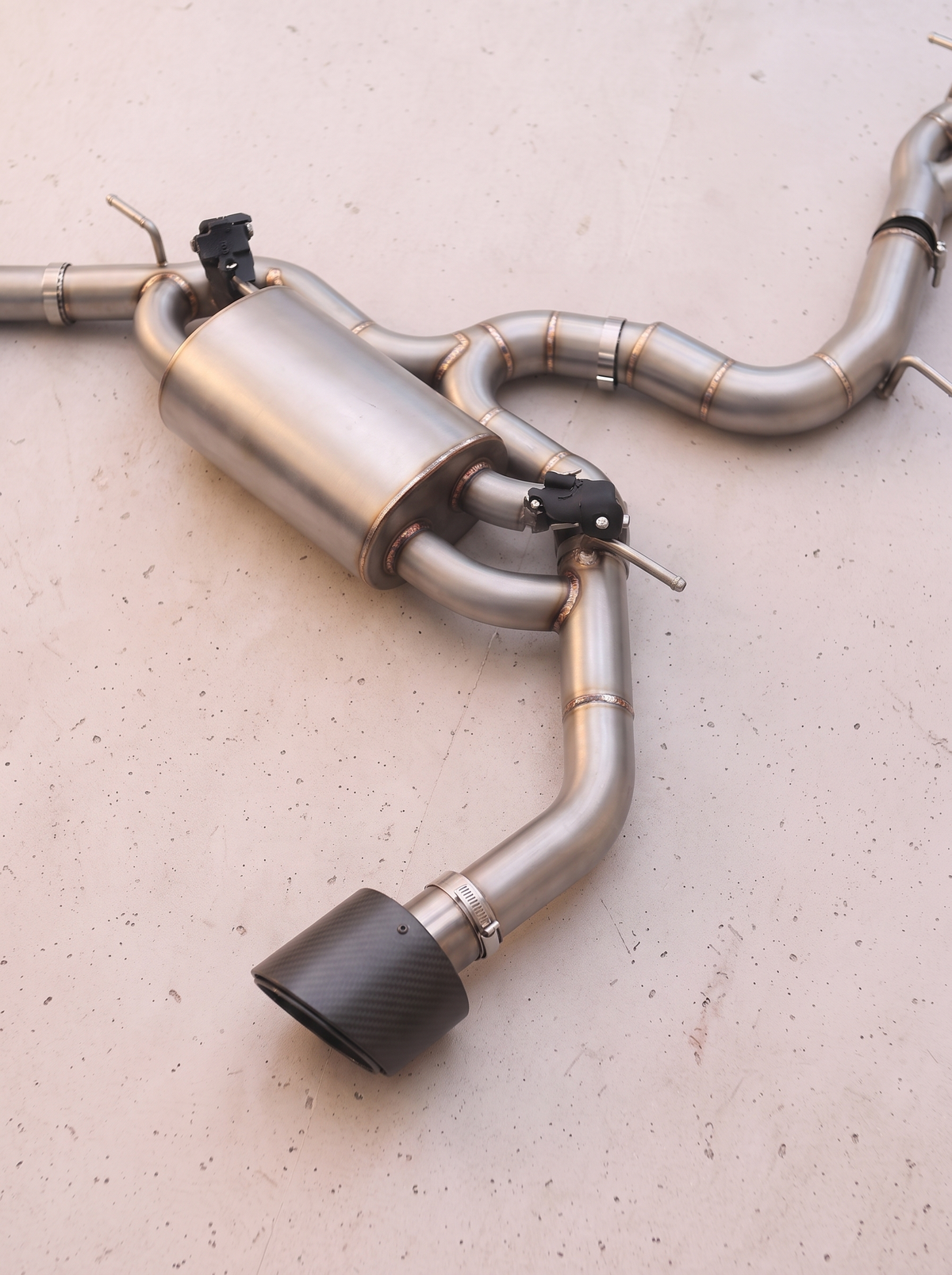 Silencieux arrière inox de la ligne d'échappement ROG pour Audi TT RS 8S 2.5 TFSI
