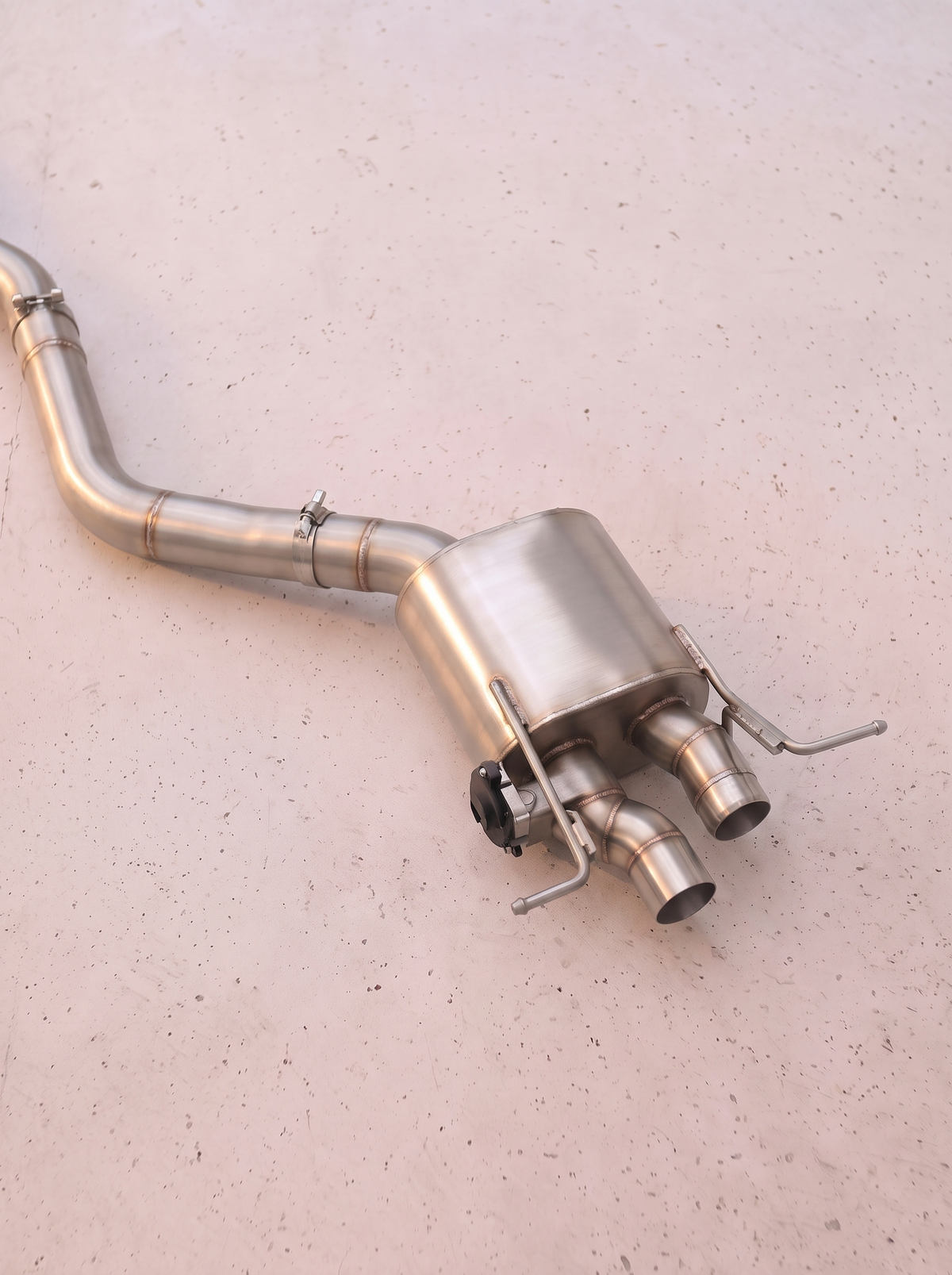 Silencieux arrière inox de la ligne d'échappement ROG pour Bentley Continental GT V8 4.0