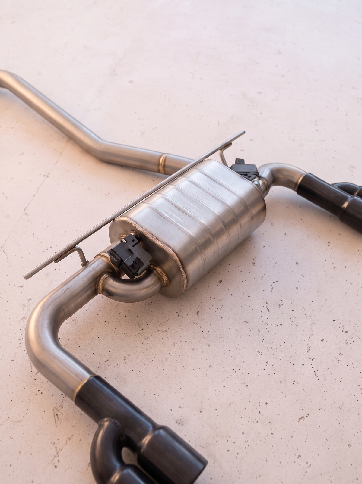 Silencieux arrière inox de la ligne d'échappement ROG pour BMW 316i F30 1.6T