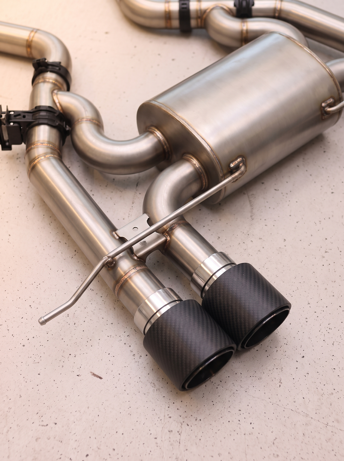 Silencieux arrière inox de la ligne d'échappement ROG pour BMW M2 G87