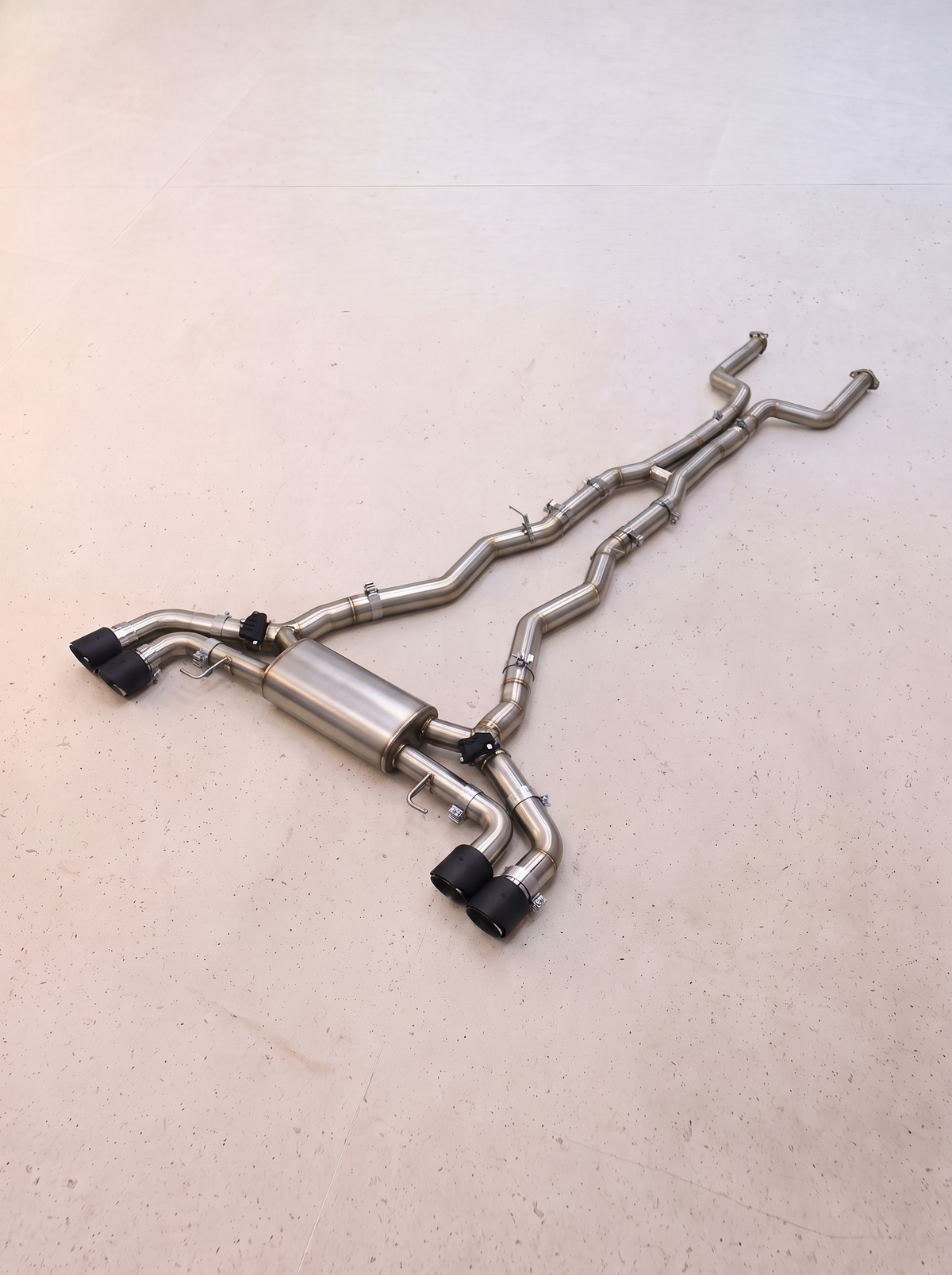 Ligne d'échappement inox à clapets ROG pour BMW M8 F91 / F92 / F93 4.4T