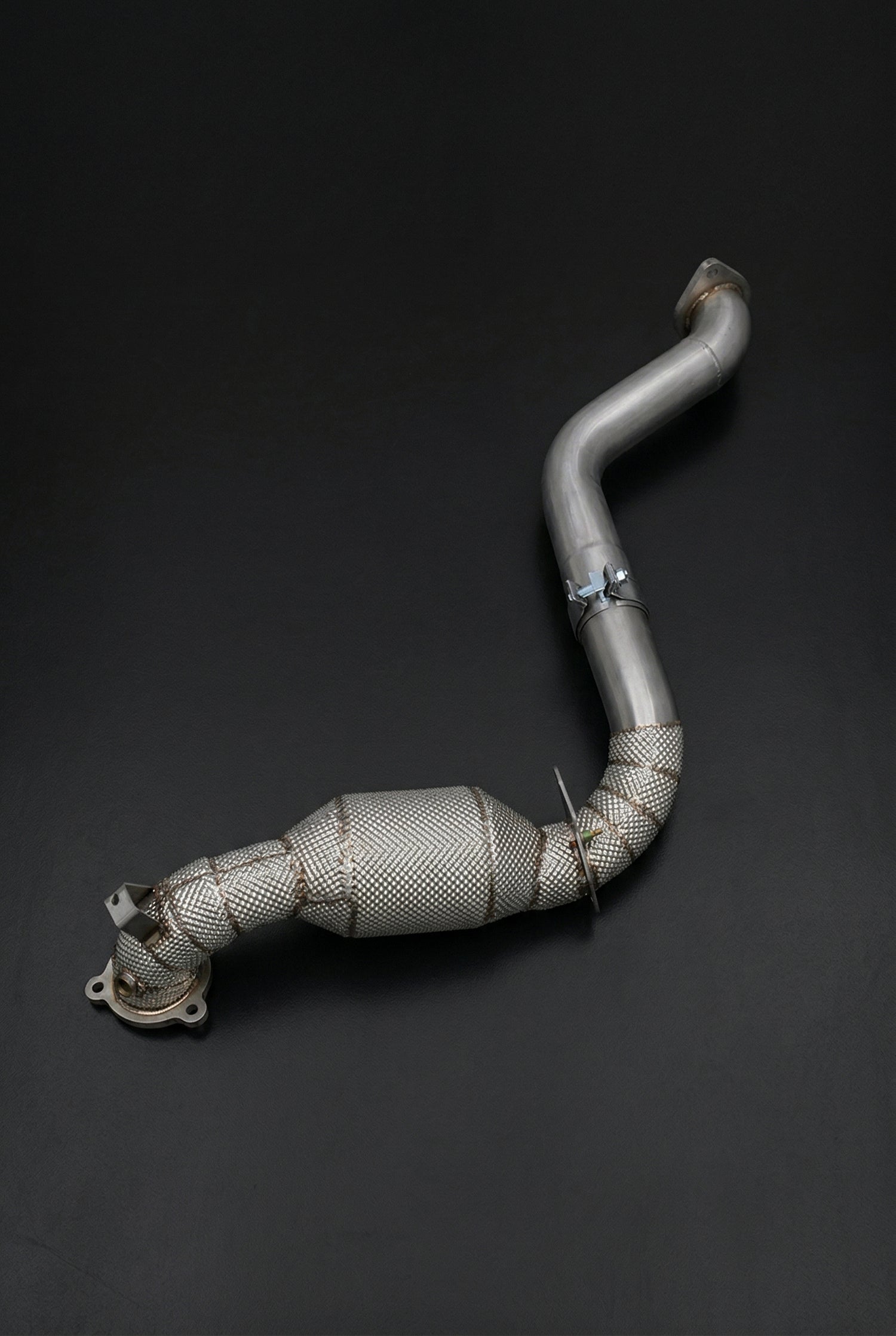 Ligne d'échappement MERCEDES A35 AMG W177