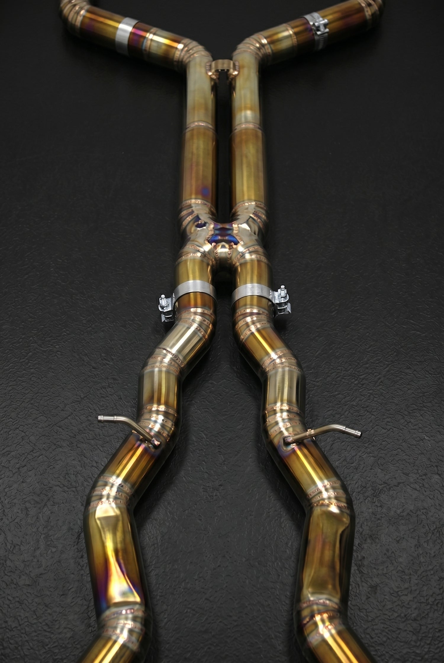 Ligne d'échappement BMW M8 F91 / F92 / F93