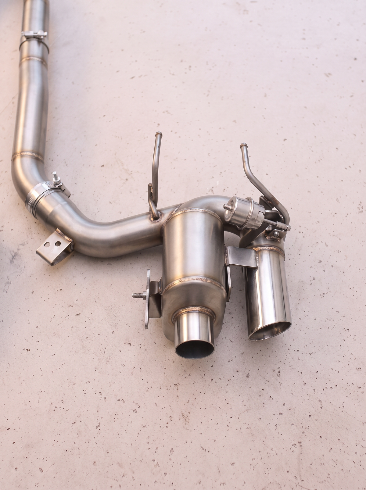 Silencieux arrière inox de la ligne d'échappement ROG pour Ferrari 812 6.5 V12