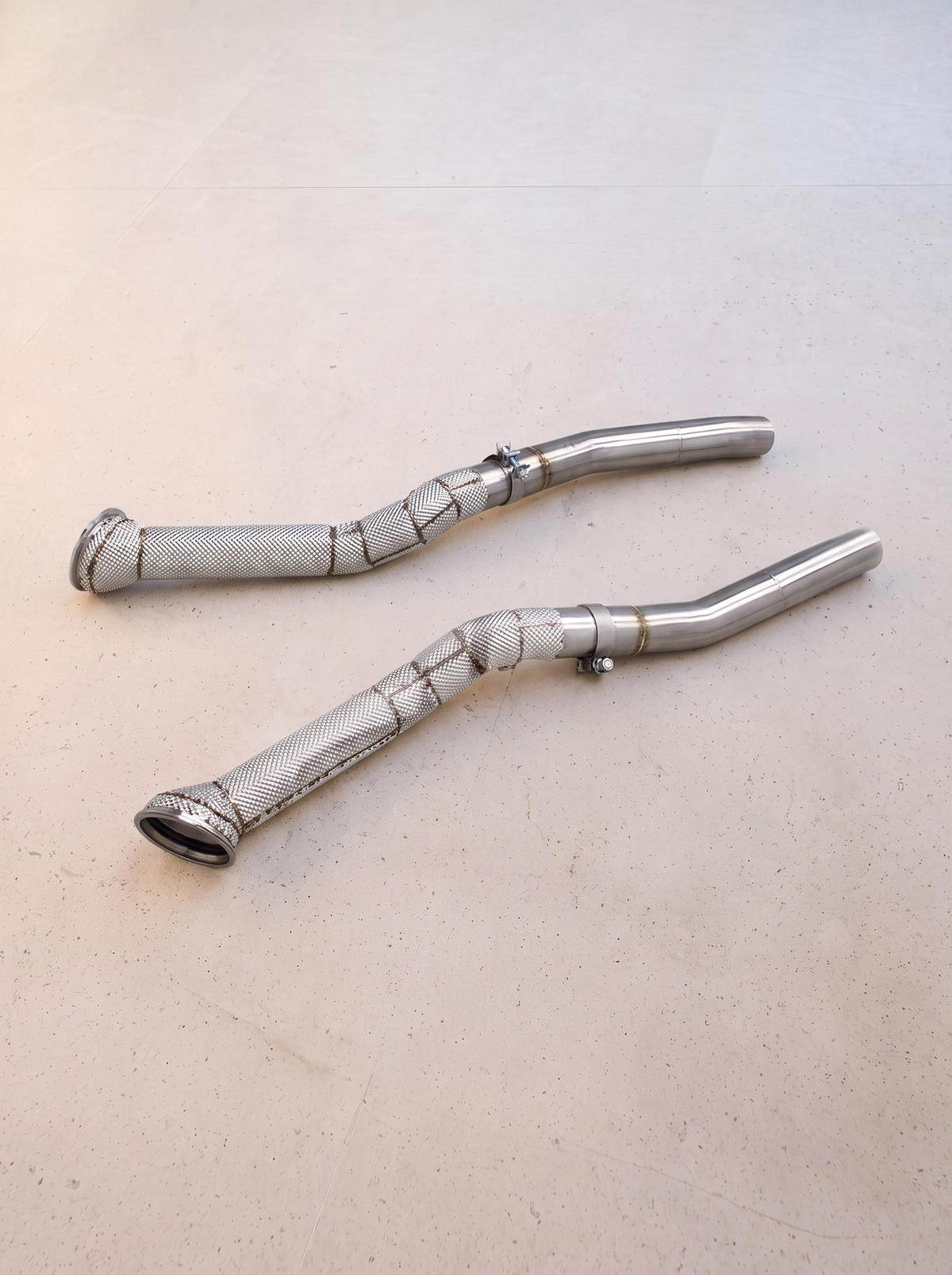 Downpipe décatalysé inox pour Ferrari F12berlinetta 6.3 V12