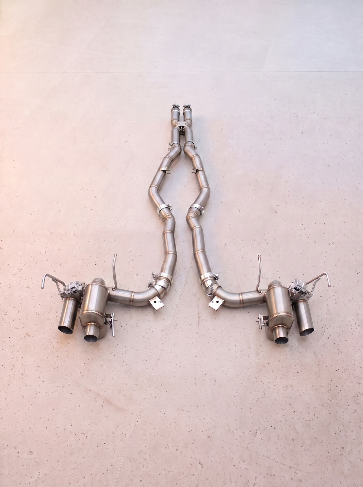 Ligne d'échappement inox à clapets ROG pour Ferrari F12berlinetta 6.3 V12