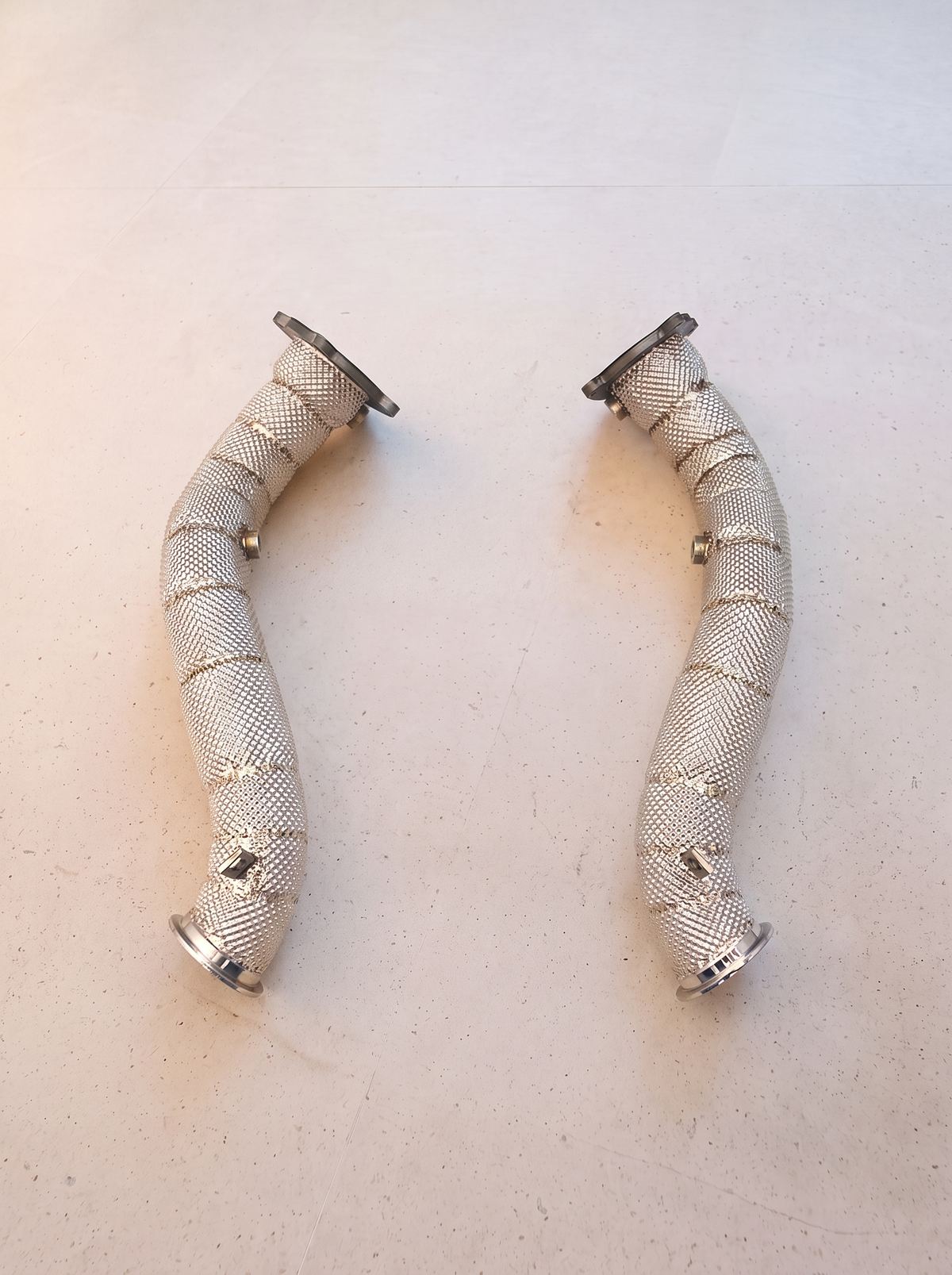 Downpipe décatalysé inox pour McLaren 720S 4.0 V8