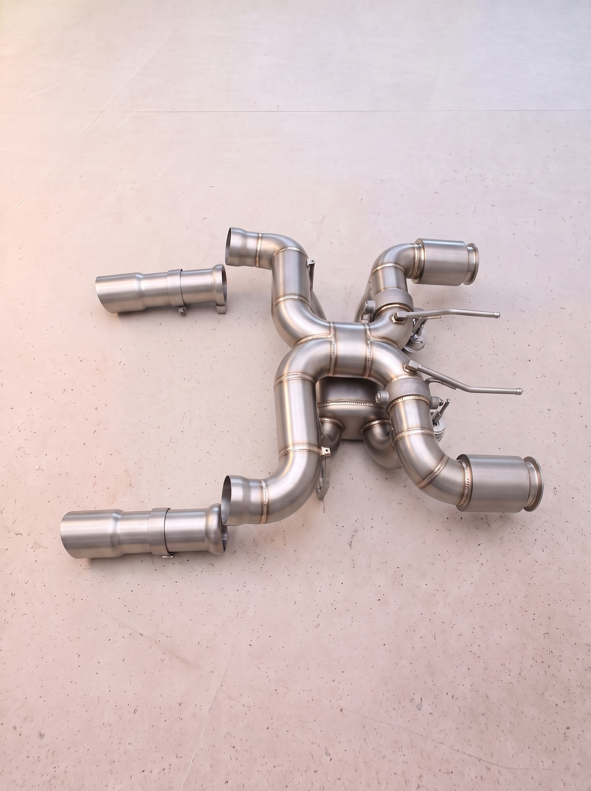 Ligne d'échappement inox à clapets ROG pour McLaren 720S 4.0 V8