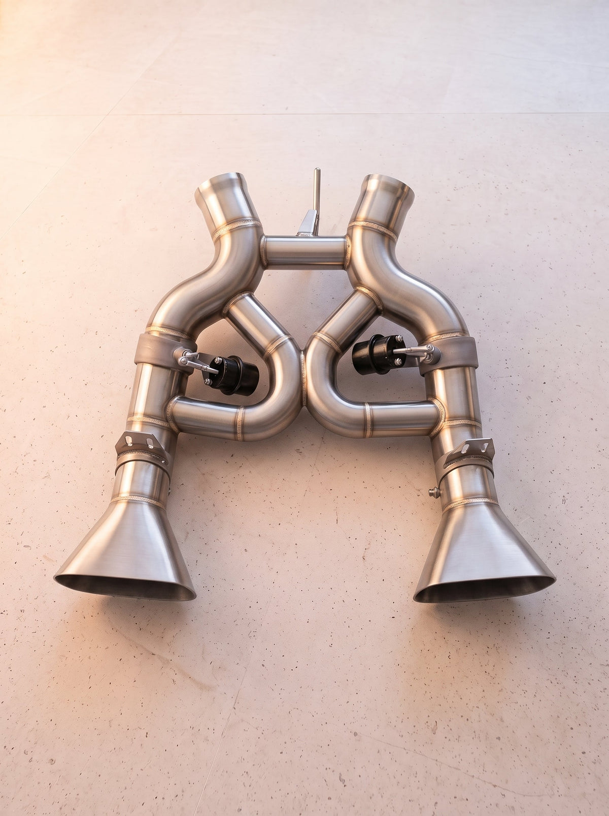 Ligne d'échappement à clapets ROG pour McLaren MP4-12C V8