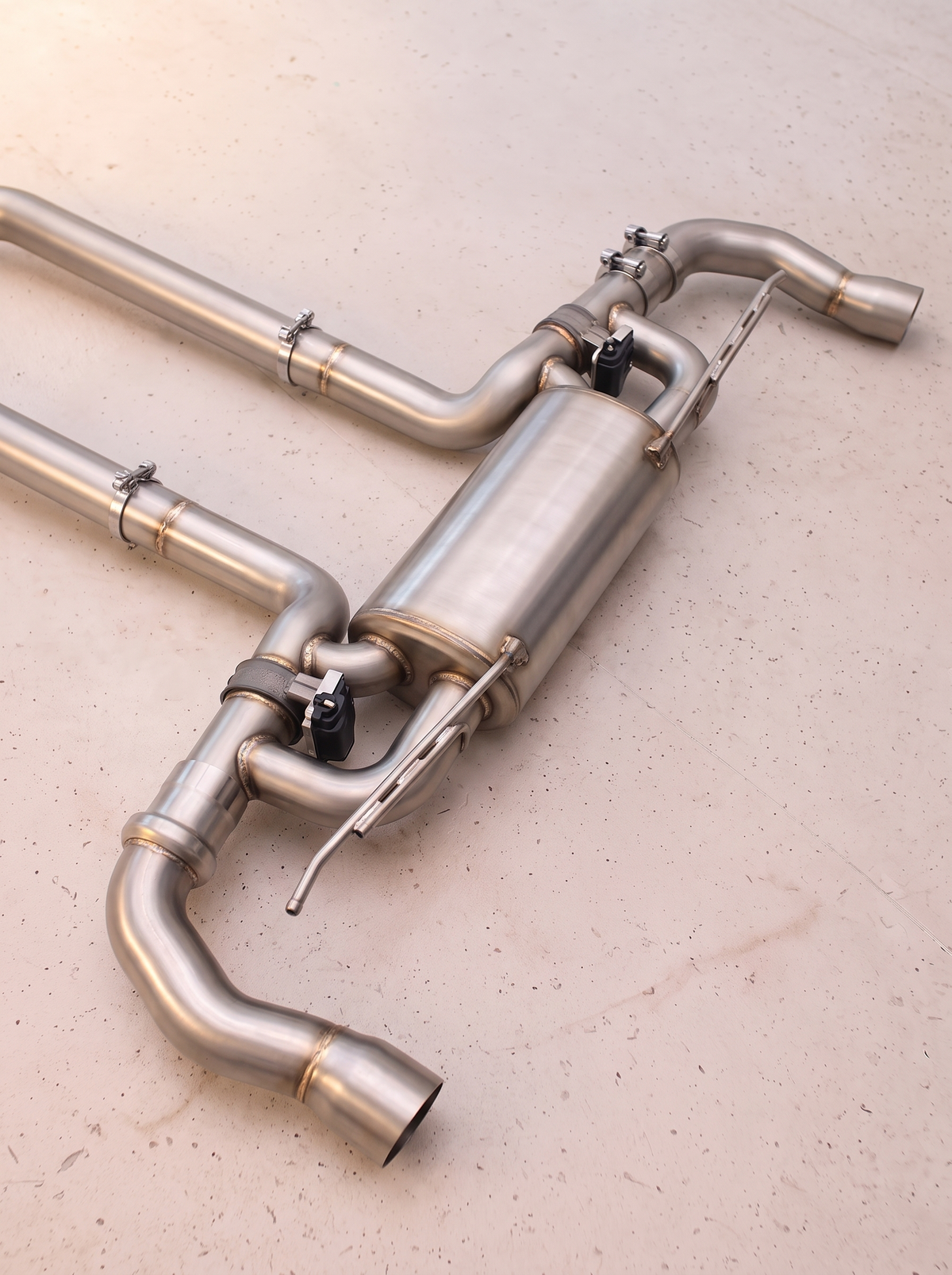 Silencieux arrière inox de la ligne d'échappement ROG pour Mercedes-AMG GLS63 X166 5.5 V8