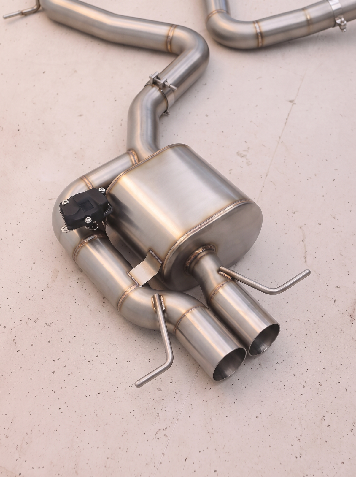 Silencieux arrière inox de la ligne d'échappement ROG pour Mercedes-AMG S63 W222 5.5 V8