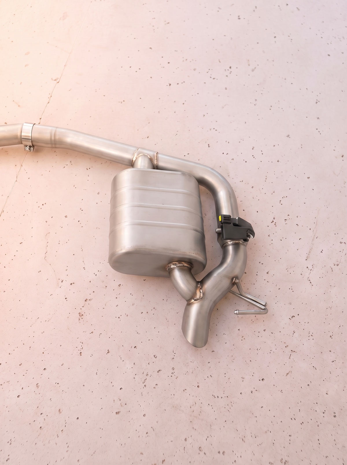 Silencieux arrière inox de la ligne d'échappement ROG pour Mercedes-Benz E300 W214 2.0 turbo