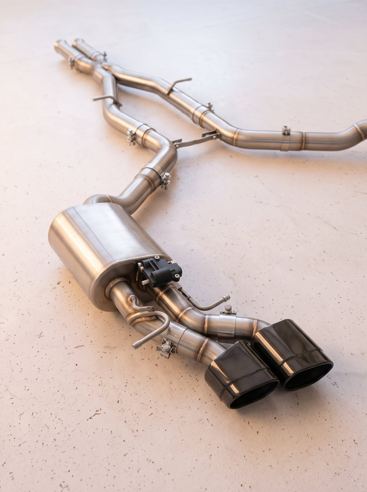 Ligne d'échappement à clapets ROG pour Mercedes CLS W218