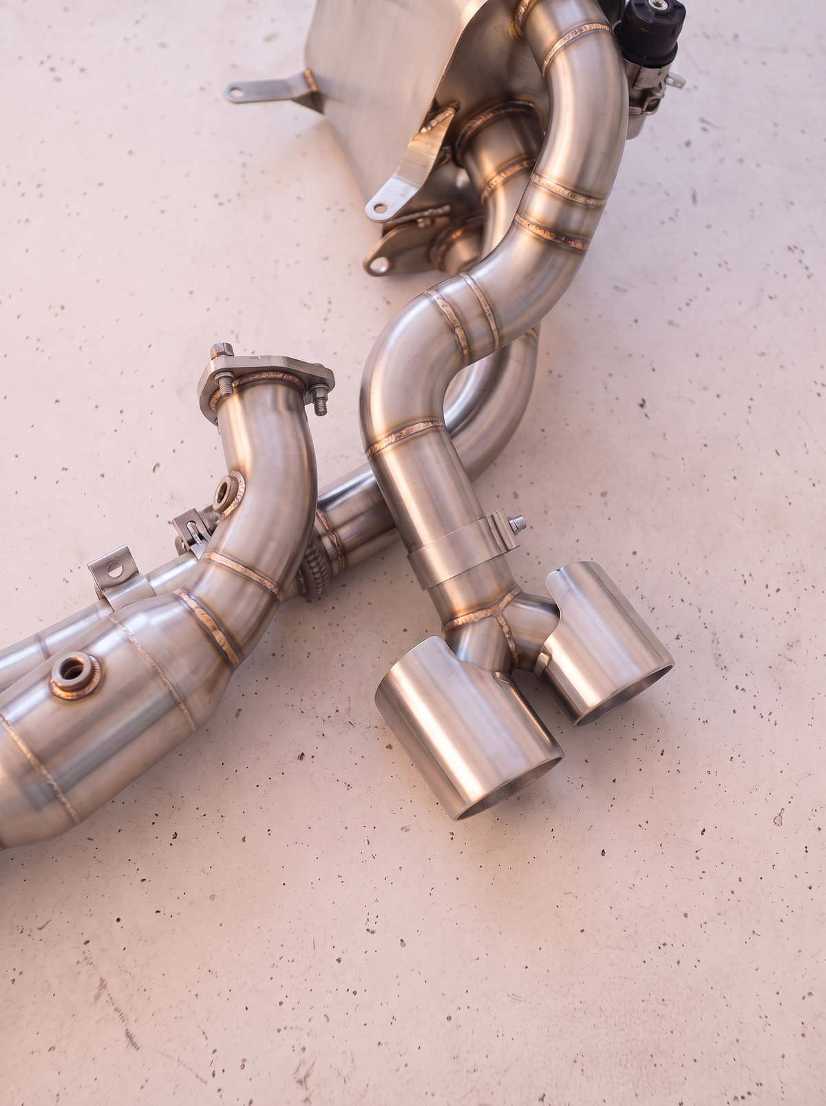 Silencieux arrière inox de la ligne d'échappement ROG pour Porsche 911 Carrera type 997.2