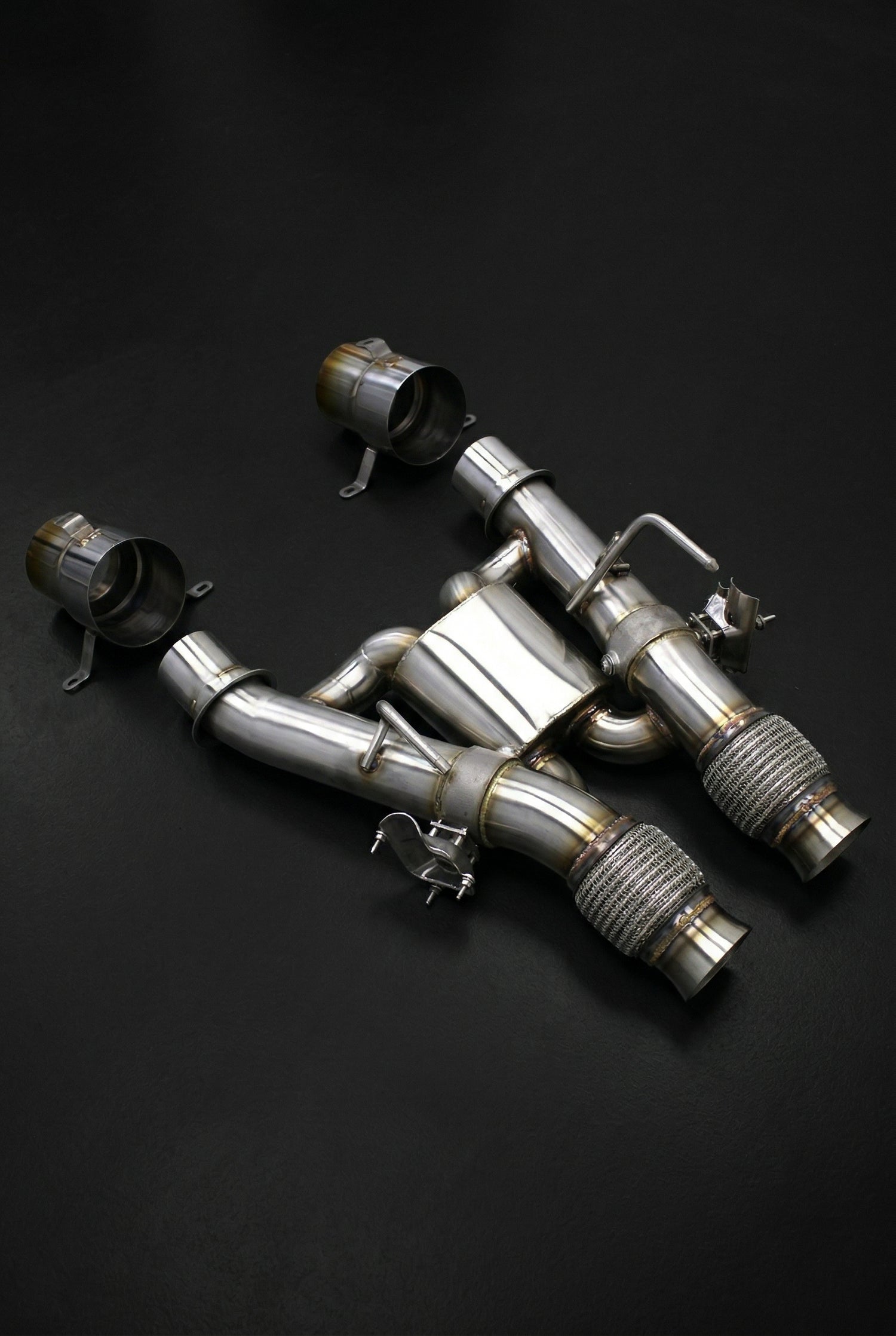 Ligne d'échappement MCLAREN ARTURA V6 HYBRID